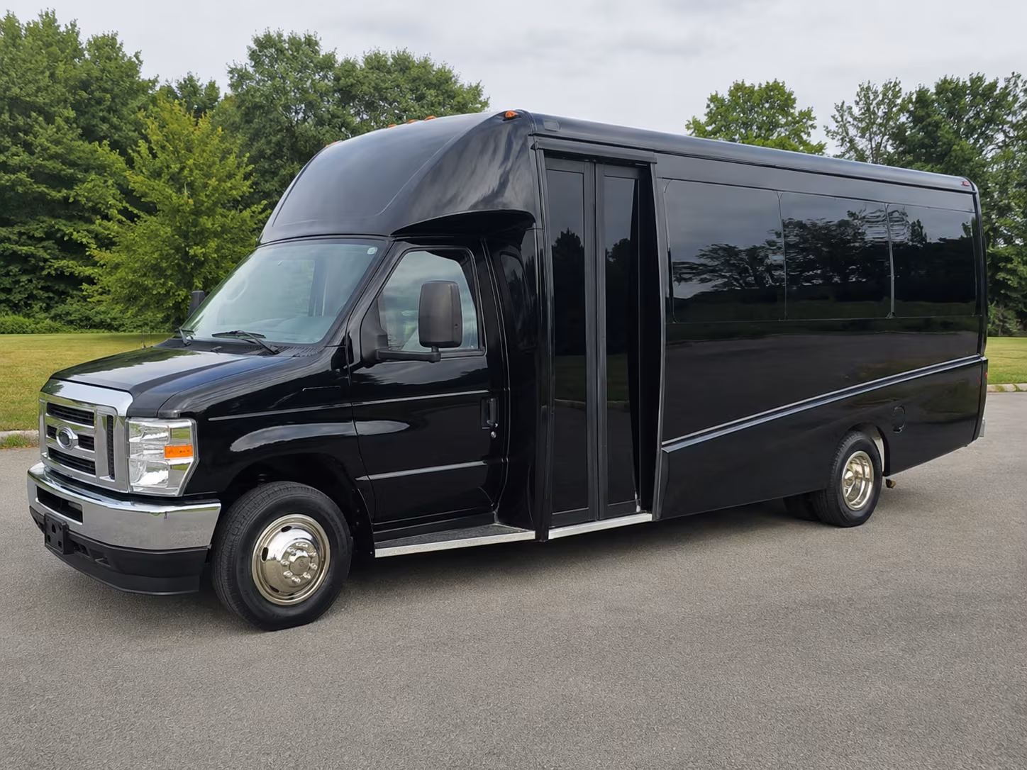 book a prom bus in lancaster early antelope valley prom season fills fast