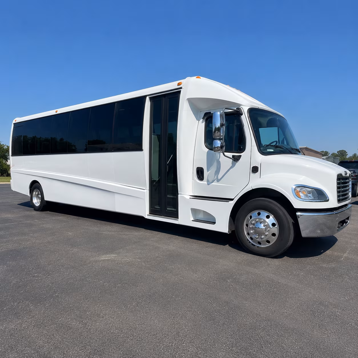 wedding and quinceanera buses in lancaster california